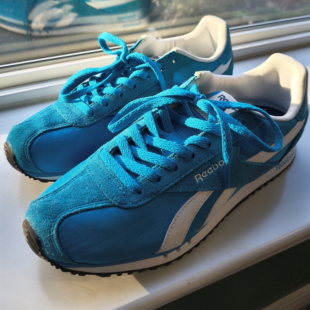 ⭐Like New⭐ Reebok Women's Blue Sneakers size 7